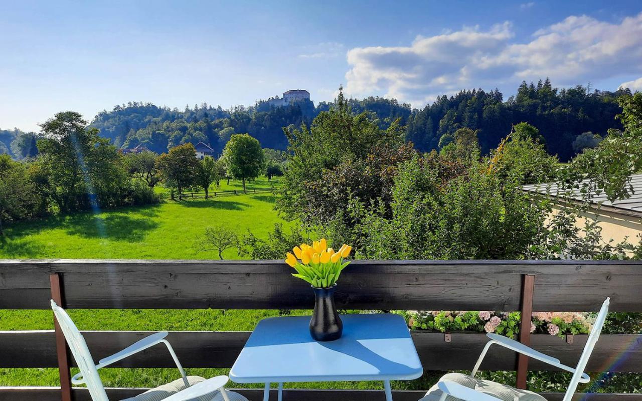 Deerwood Villa-Modern Cozy Apartment With Castle View ブレッド エクステリア 写真