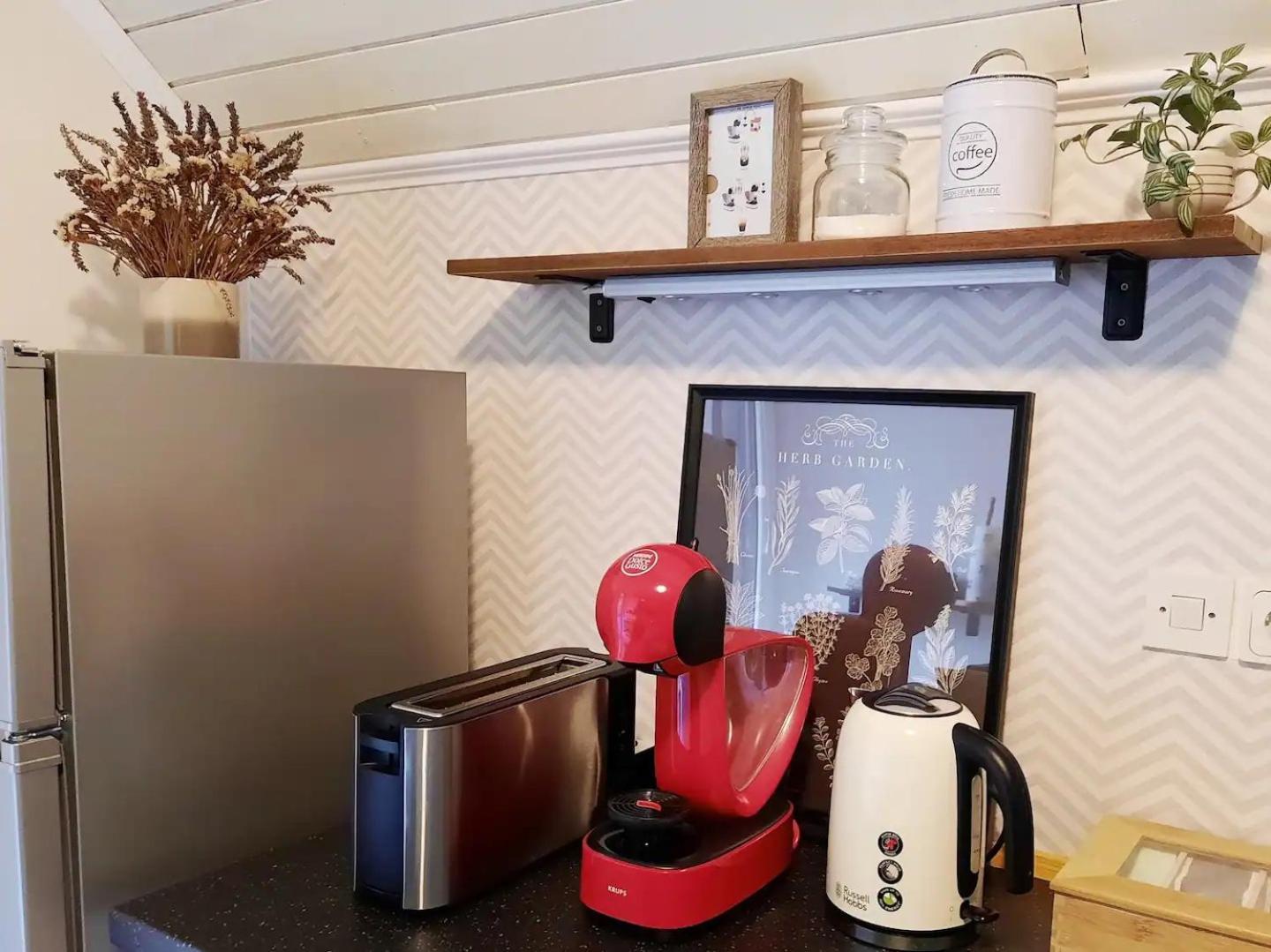 Deerwood Villa-Modern Cozy Apartment With Castle View ブレッド エクステリア 写真